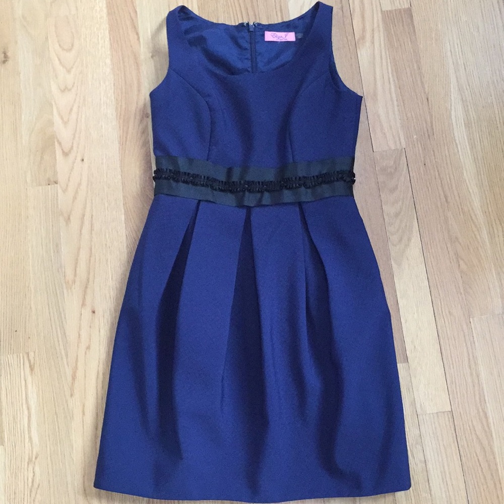 Elegant navy blue dress